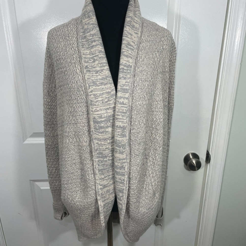 Dakini Cozy Gray Women's Sweater Size Small CB-